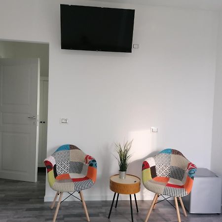 Suite Room Malpensa B&B Cardano Al Campo Eksteriør bilde